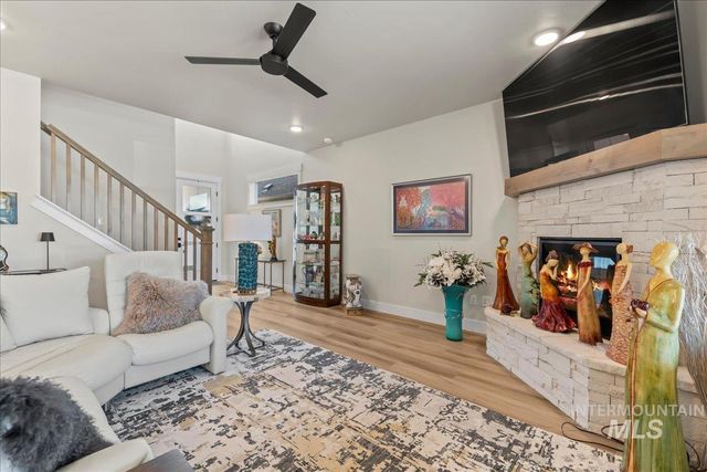 2543 S Via Privada Lane, Boise, ID 83716