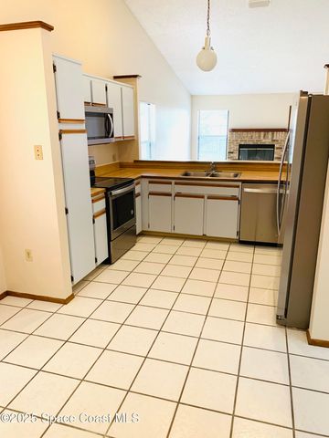 1524 Clover Circle, Melbourne, FL 32935