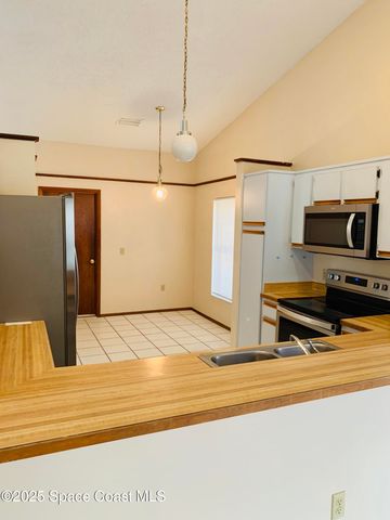 1524 Clover Circle, Melbourne, FL 32935