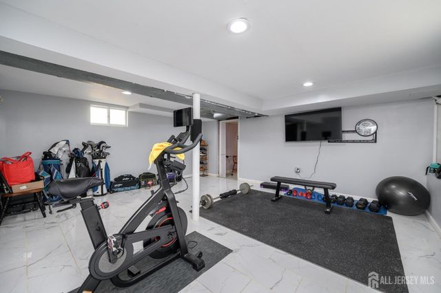 716 4th Street, Lyndhurst, NJ 07071