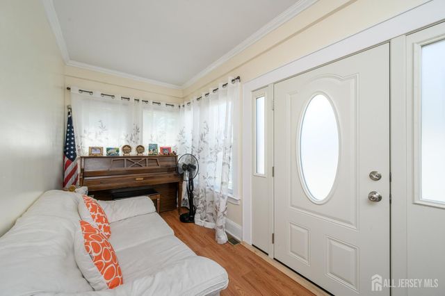 716 4th Street, Lyndhurst, NJ 07071