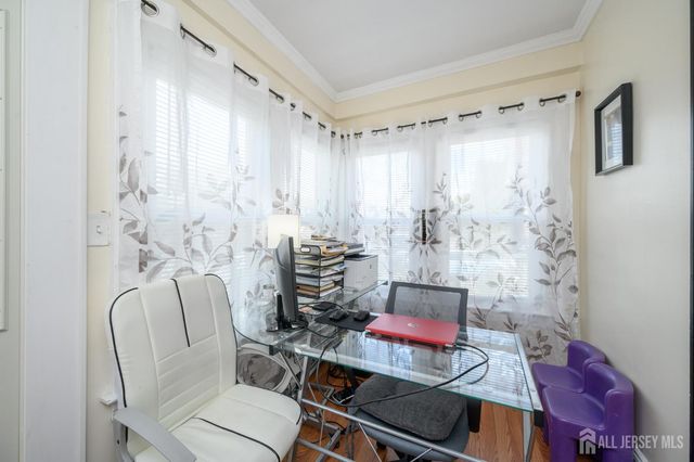 716 4th Street, Lyndhurst, NJ 07071