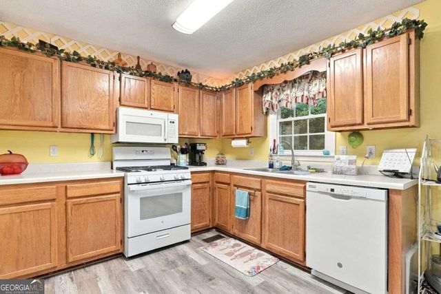 4836 Sumter Way, Douglasville, GA 30135