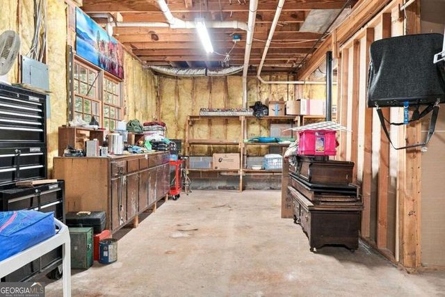 4836 Sumter Way, Douglasville, GA 30135