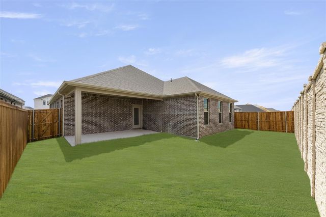 577 Silver Springs Lane, Lavon, TX 75166