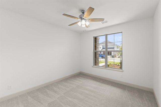 577 Silver Springs Lane, Lavon, TX 75166