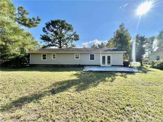 5985 McDonald Road, Parkton, NC 28371