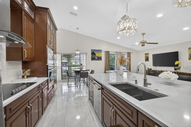 798 Blueberry Drive, Wellington, FL 33414