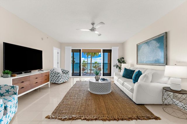 16500 GULF BOULEVARD 352, North Redington Beach, FL 33708