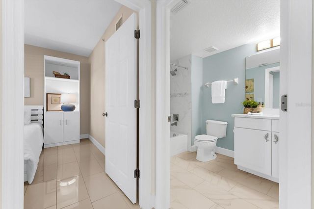 16500 GULF BOULEVARD 352, North Redington Beach, FL 33708