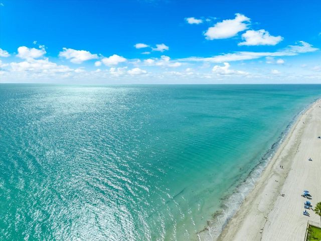 16500 GULF BOULEVARD 352, North Redington Beach, FL 33708