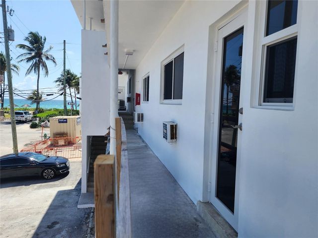 1504 S Surf Rd 57, Hollywood, FL 33019