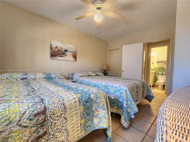 1504 S Surf Rd 57, Hollywood, FL 33019