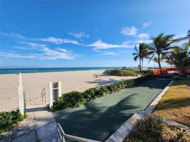 1504 S Surf Rd 57, Hollywood, FL 33019