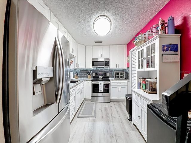 502 BOUGH AVENUE, Clearwater, FL 33760