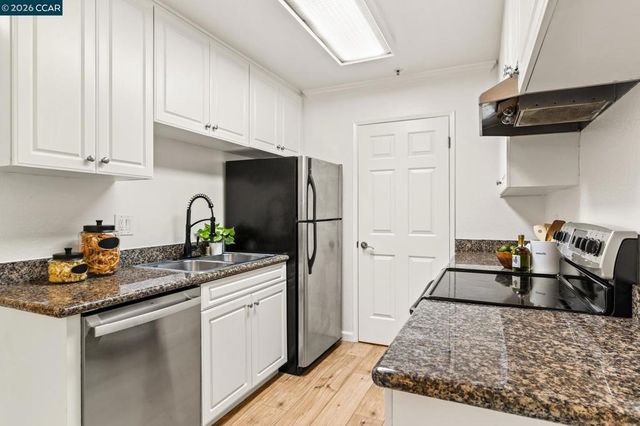 440 Bollinger Canyon Ln 299, San Ramon, CA 94582