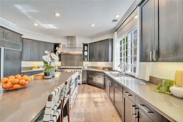 5451 Newcastle Lane, Calabasas, CA 91302