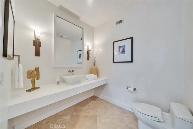 5451 Newcastle Lane, Calabasas, CA 91302