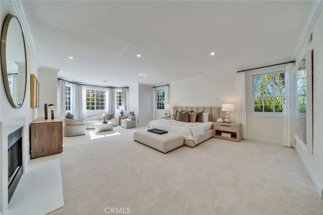 5451 Newcastle Lane, Calabasas, CA 91302