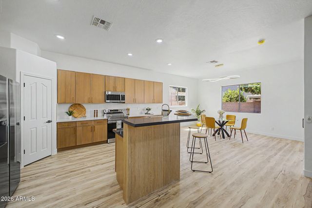 16812 W OCOTILLO Street, Surprise, AZ 85388