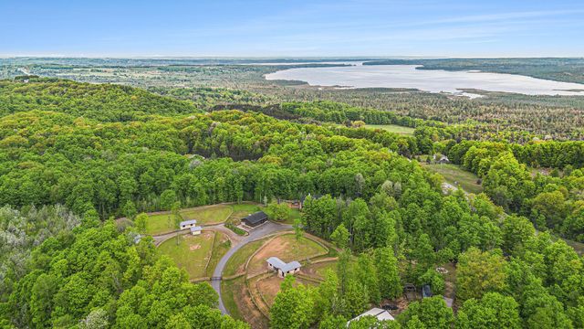 5575 M 72, Williamsburg, MI 49690