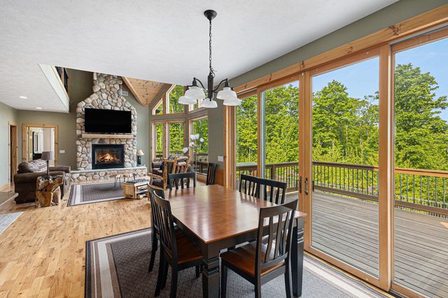 5575 M 72, Williamsburg, MI 49690