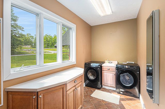 5575 M 72, Williamsburg, MI 49690