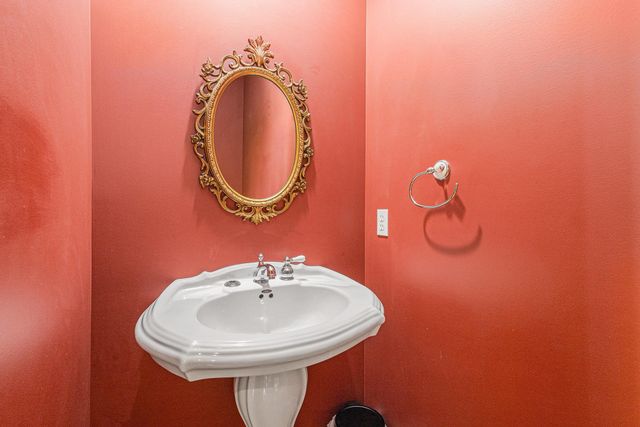 5575 M 72, Williamsburg, MI 49690