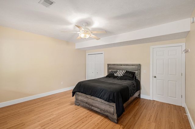 5575 M 72, Williamsburg, MI 49690