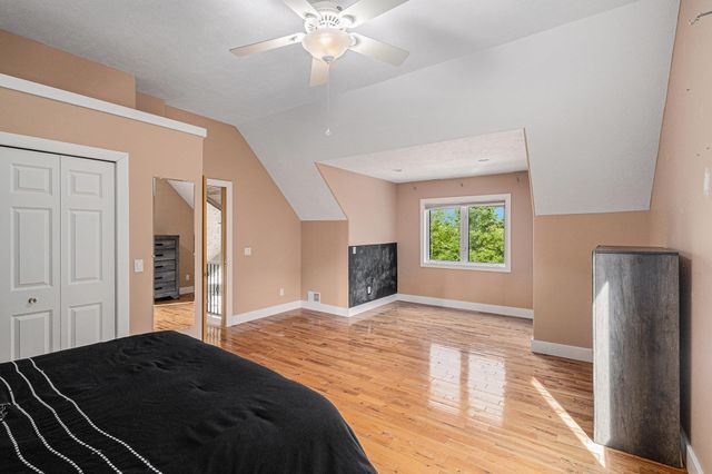 5575 M 72, Williamsburg, MI 49690