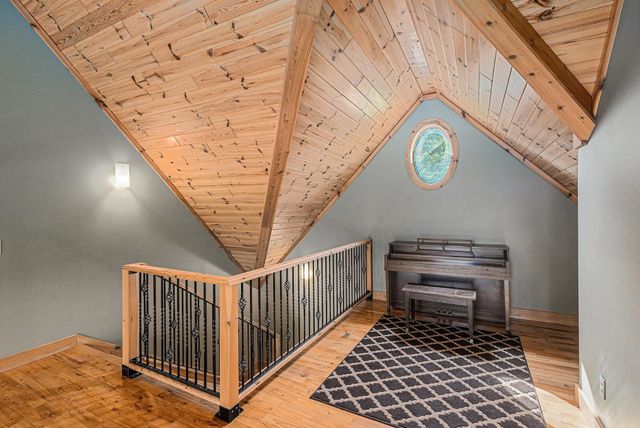 5575 M 72, Williamsburg, MI 49690