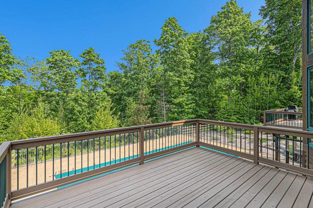 5575 M 72, Williamsburg, MI 49690