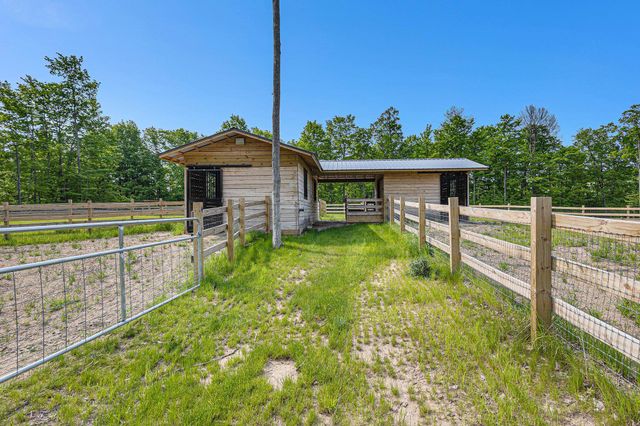 5575 M 72, Williamsburg, MI 49690