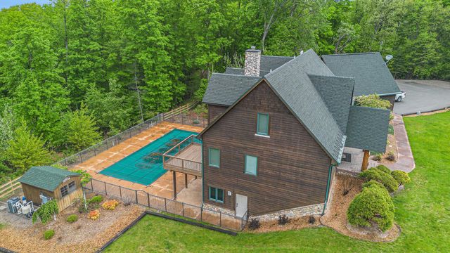 5575 M 72, Williamsburg, MI 49690