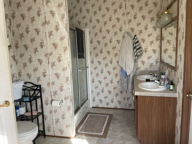 2450 W Leatherwood Rd, Cumberland Furnace, TN 37051