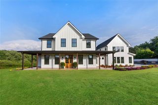 6438 E Cherokee Drive, Canton, GA 30115