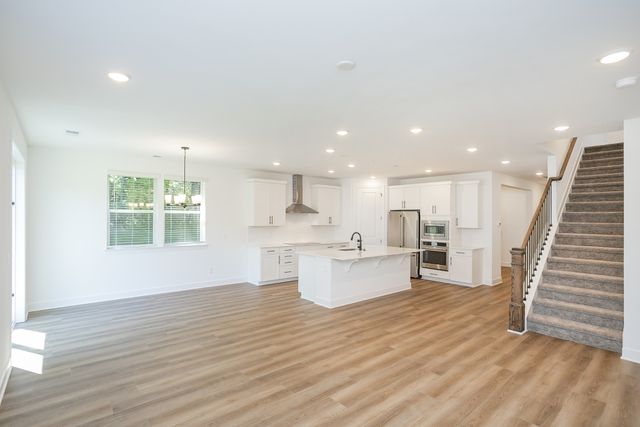 137 West Cassa Way, Mount Juliet, TN 37122