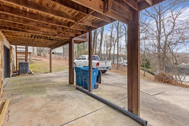 725 Smitherman Road, Ringgold, GA 30736