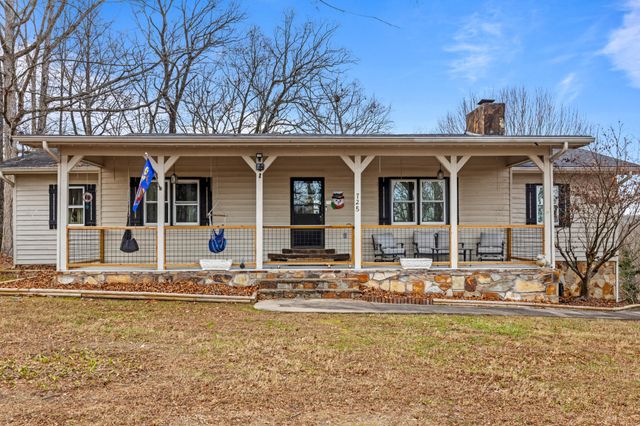 725 Smitherman Road, Ringgold, GA 30736