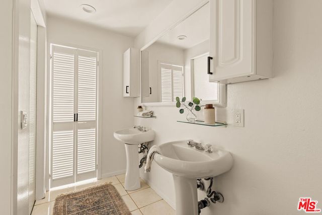 7117 W 91st Street, Los Angeles, CA 90045