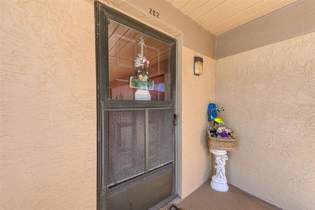 2685 SABAL SPRINGS CIRCLE 202, Clearwater, FL 33761