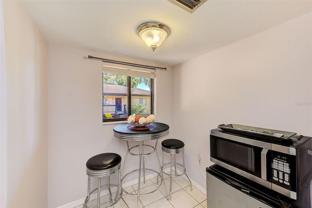 2685 SABAL SPRINGS CIRCLE 202, Clearwater, FL 33761