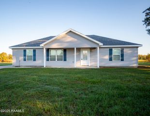 436 Hidalgo Road, Opelousas, LA 70570