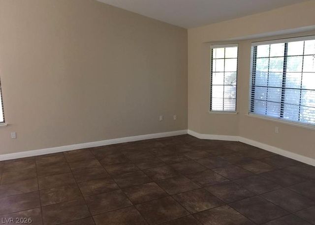 6829 Laredo, Las Vegas, NV 89146