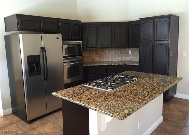 6829 Laredo, Las Vegas, NV 89146