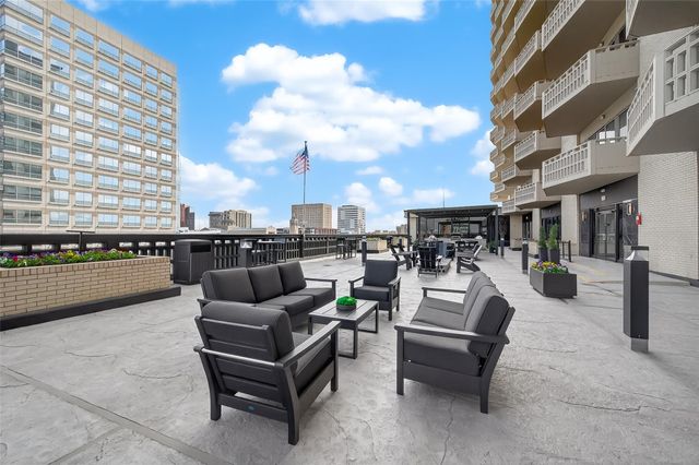 2016 Main Street PH 3, Houston, TX 77002