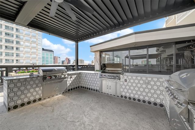 2016 Main Street PH 3, Houston, TX 77002