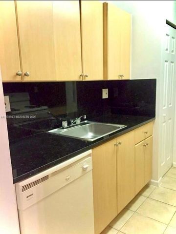 7130 NW 179th St 207, Hialeah, FL 33015