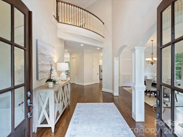 3823 Lakeside Drive, Charlotte, NC 28270