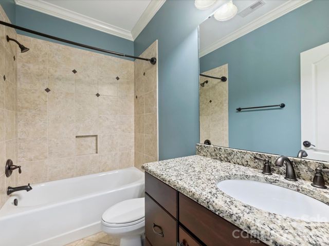 3823 Lakeside Drive, Charlotte, NC 28270